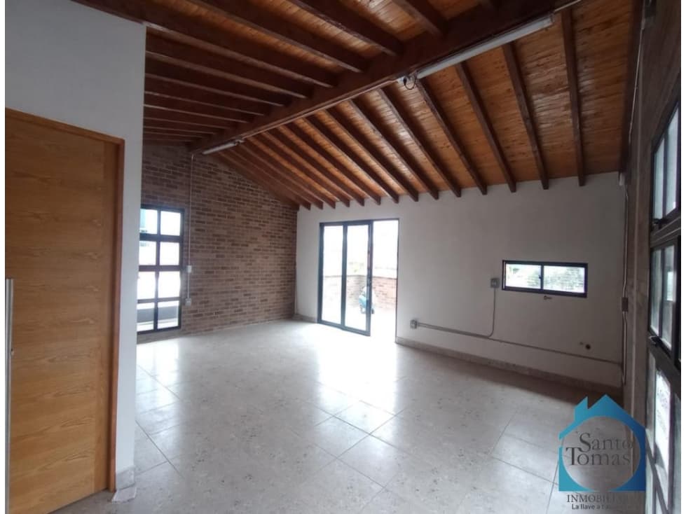 Local en Arriendo por el CC. San Nicolas - 1