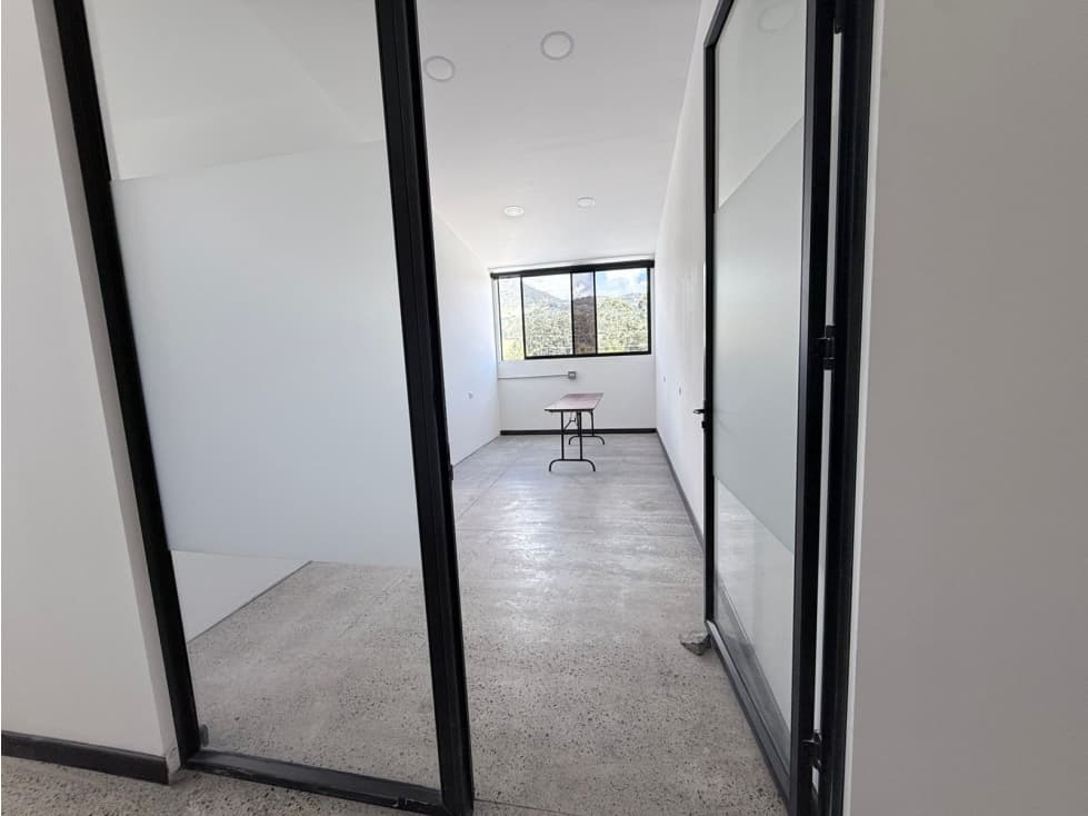 Local en arriendo - 1