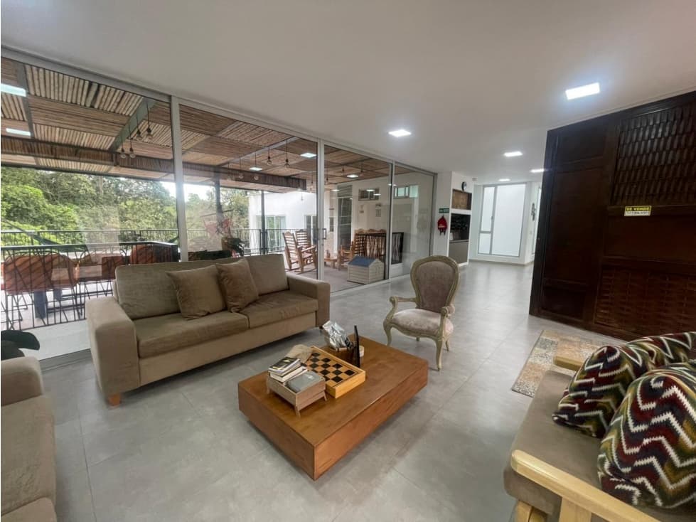 SE VENDE CASA CAMPESTRE A LAS AFUERAS DE CIRCASIA - 1