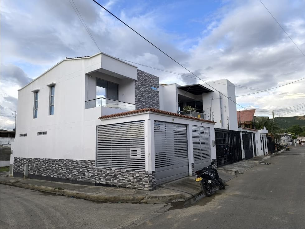 CASA ESQ.URB. LA CORDIALIDAD. - 1