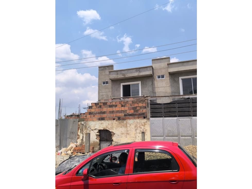 EN CONSTRUCCION CASA EN EL BARRIO DOÑA NIDIA-CUCUTA - 1