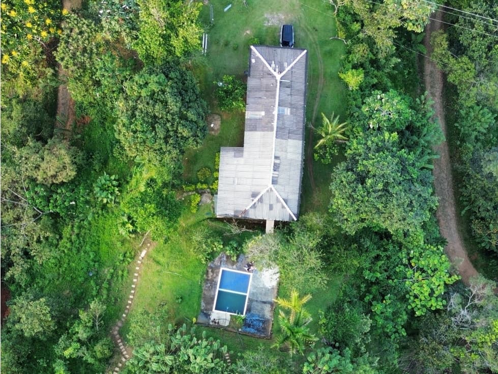 Venta de finca Eco hotel en San Francisco Vereda El Tagual - 1