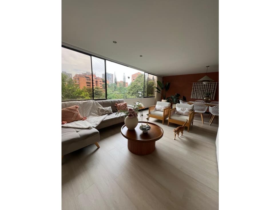 VENTA DE APARTAMENTO EN EL POBLADO SECTOR EL TESORO - 1