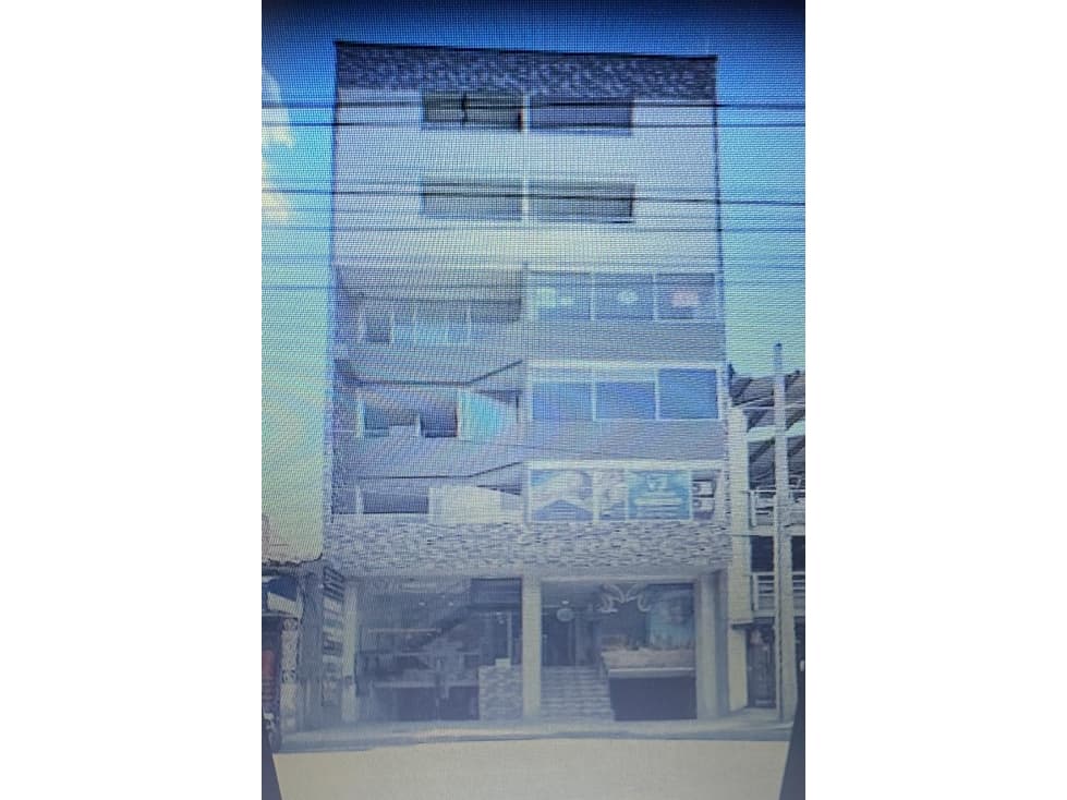 Se Vende Oficina en Envigado Cerca al Parque Principal 1 - 1