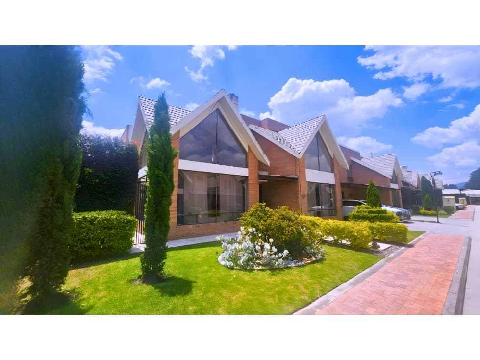 Casa Campestre de Cajicá en Arriendo $ 7,700,000 - 1