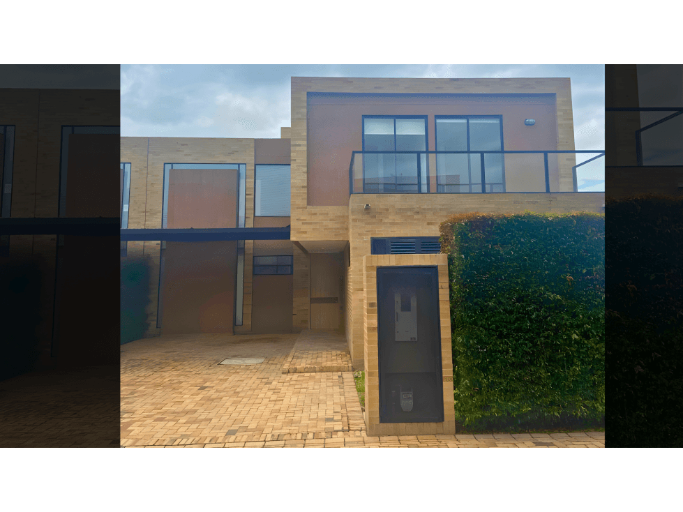 CASA CAMPESTRE de CAJICÁ en VENTA $ 1,100 Millones NEGOCIABLES - 1