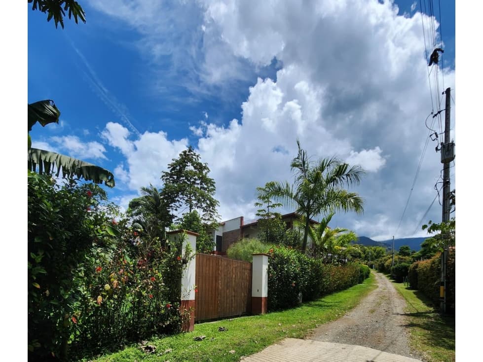 Finca en venta Suroeste-Jardin 5 min del parque CA-JA-0404 MLS# 258143 - 1