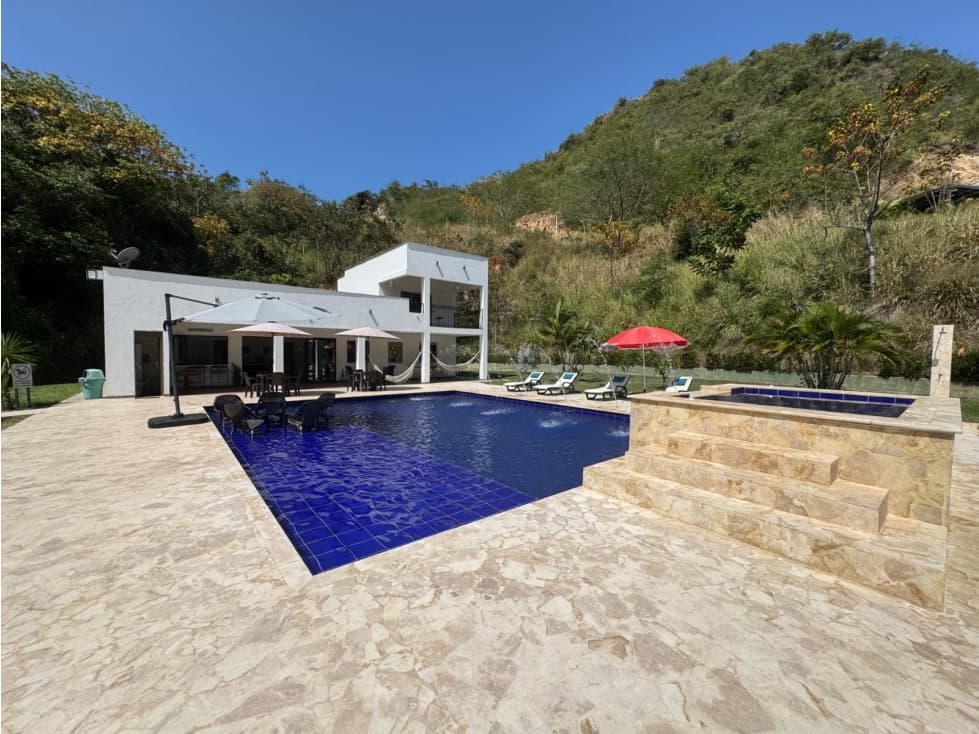 Venta De Finca En Parcelación Sopetrán - 1