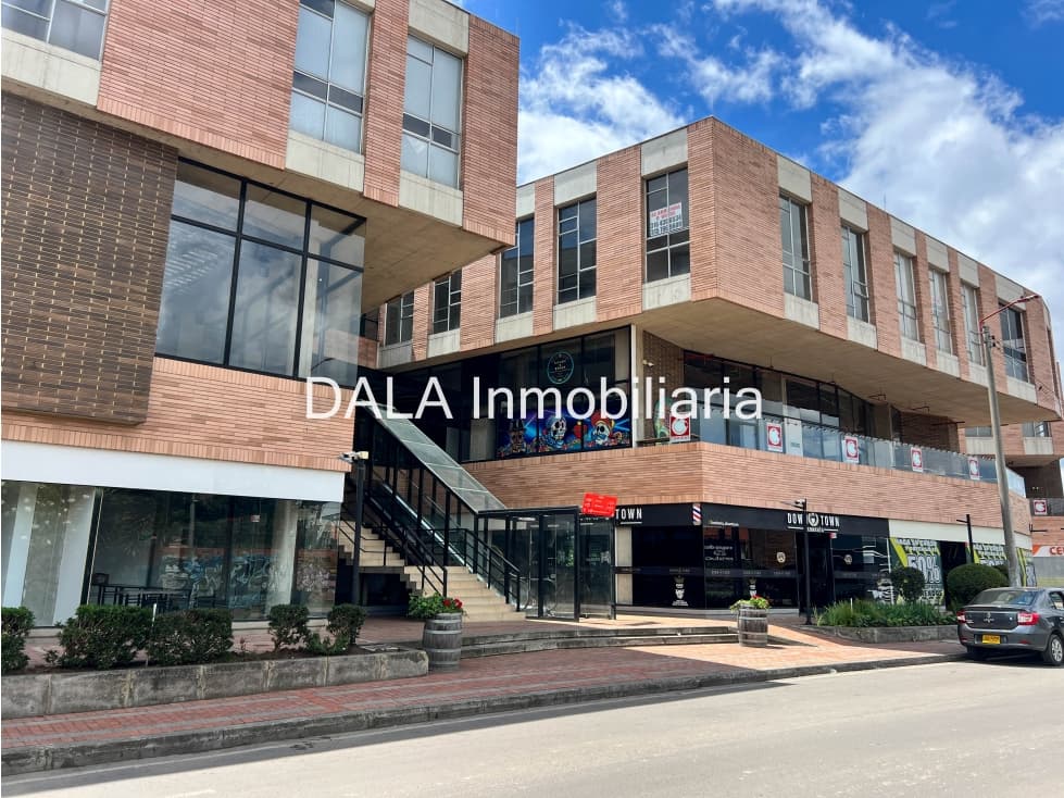 SE ARRIENDA LOCAL COMERCIAL EN EL CENTRO EN CHIA - 1