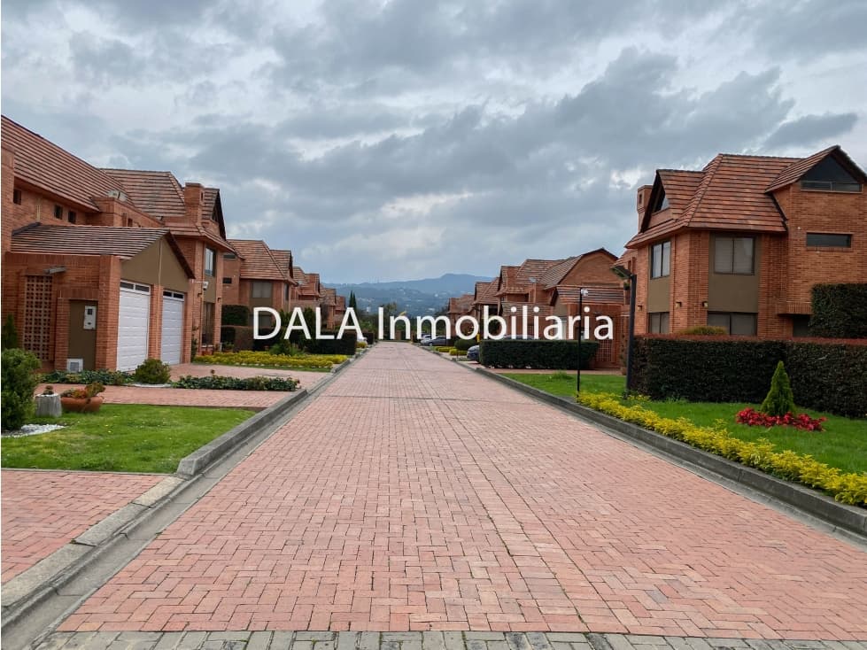 SE ARRIENDA CASA CAMPESTRE EN CANELON. INMOBILIARIAS CAJICÁ - 1