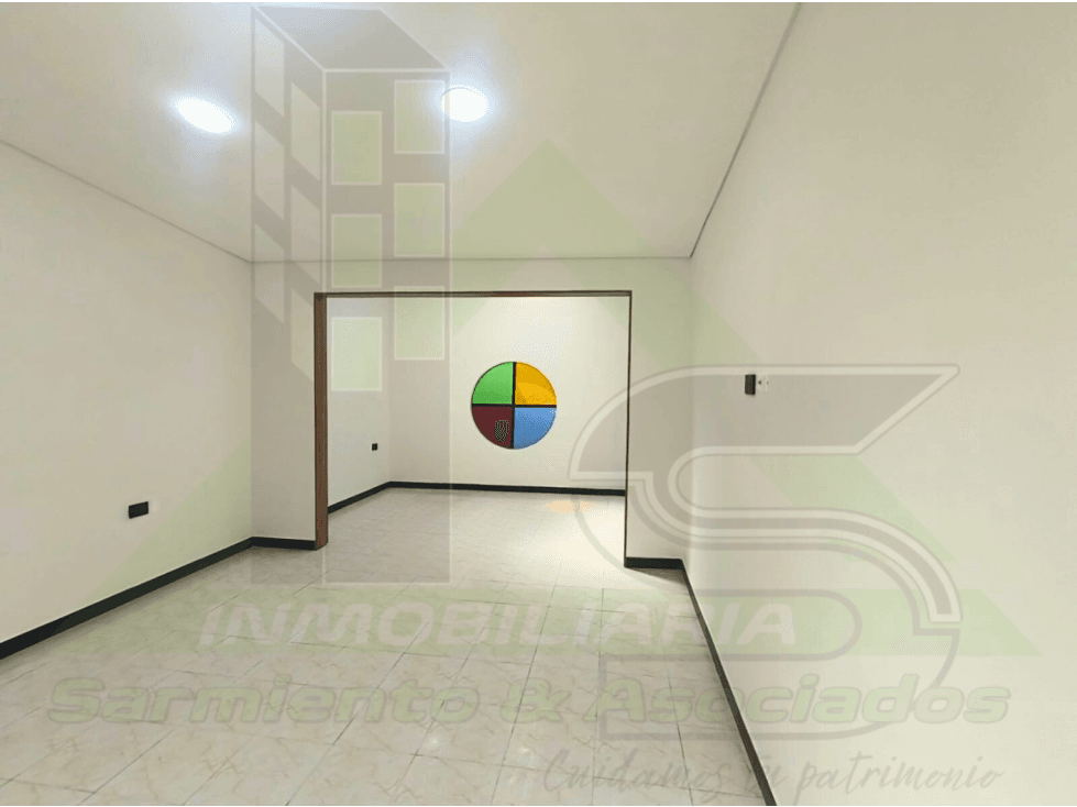 Excelente local comercial en Zipaquirá - 1