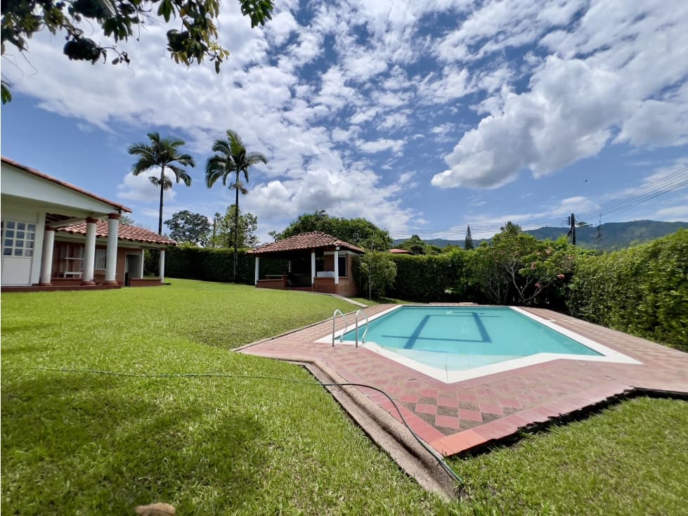 Casa de Campestre - Verano en Venta En Villas de Acapulco, Belalcazar - 1