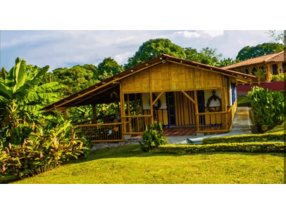 Se Vende Hotel Campestre vía Tebaida - Valle Del Cauca - 1
