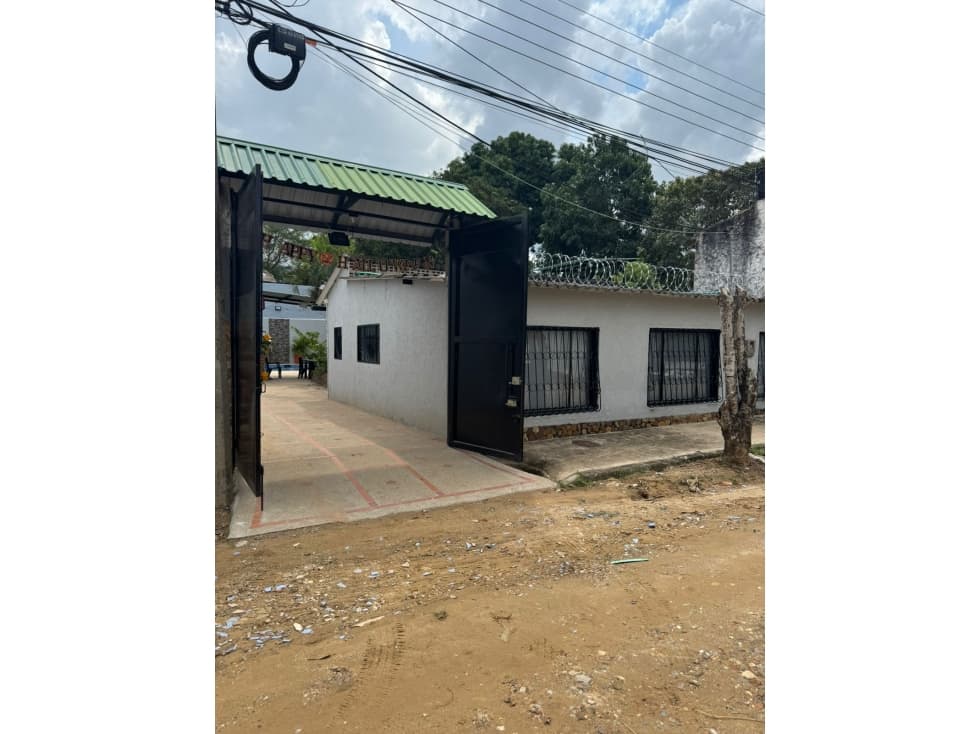 SE VENDE CASA QUINTA CARMEN DE APICALA - 1