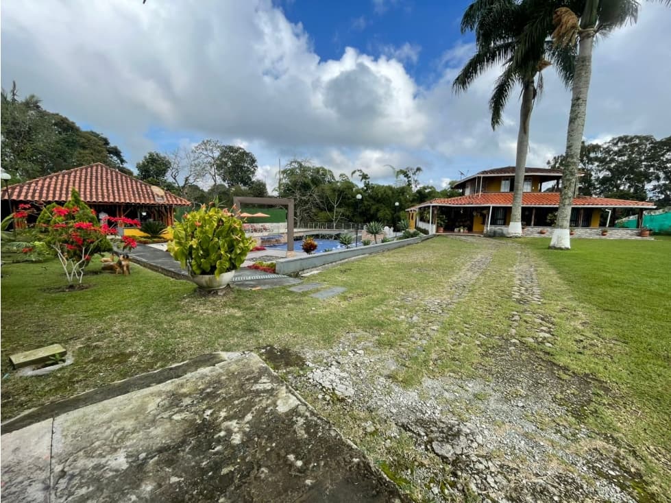 SE VENDE HERMOSA CASA CAMPESTRE CIRCASIA QUINDIO - 1
