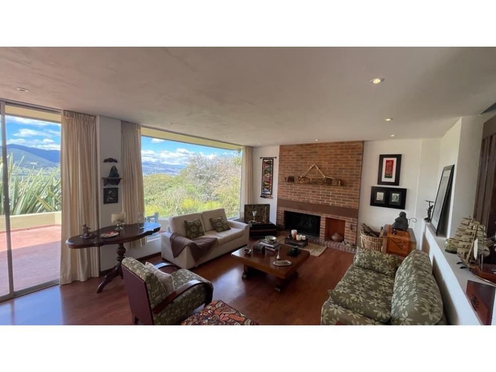 Casa en Renta LA CALERA - 1