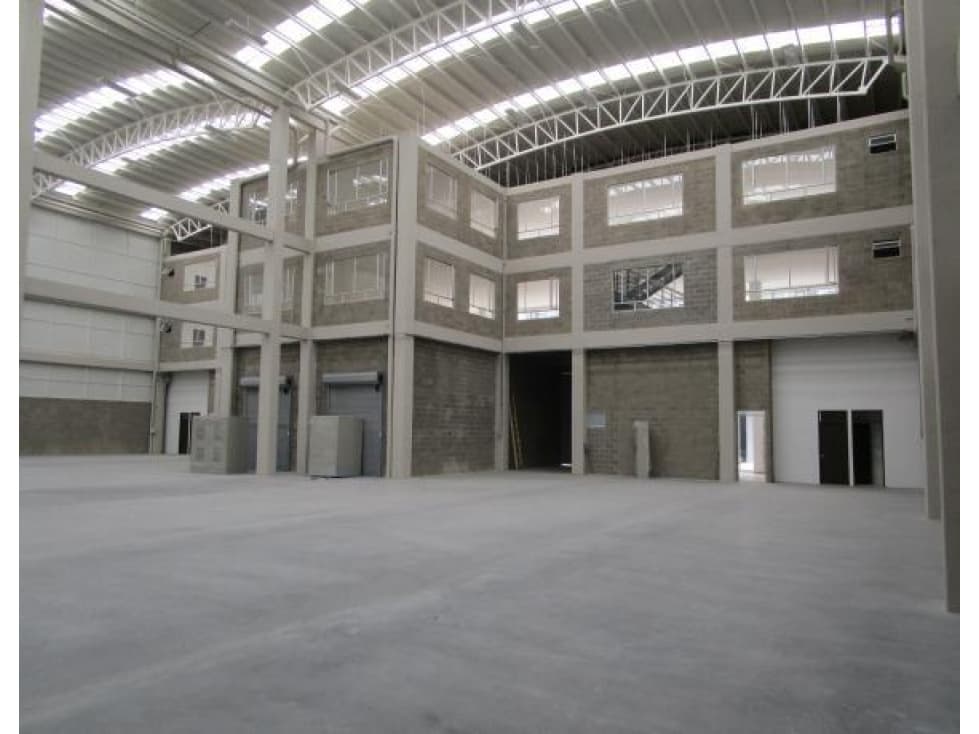 Bodega en Renta VIA SIBERIA COTA - 1