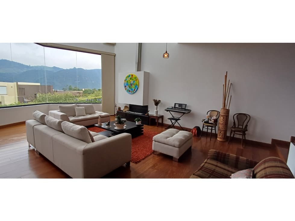 Casa en Renta LA CALERA - 1