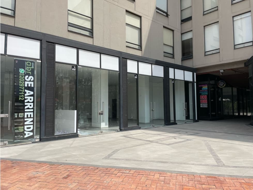 Se arrienda local comercial en la mejor esquina de Chía - 1