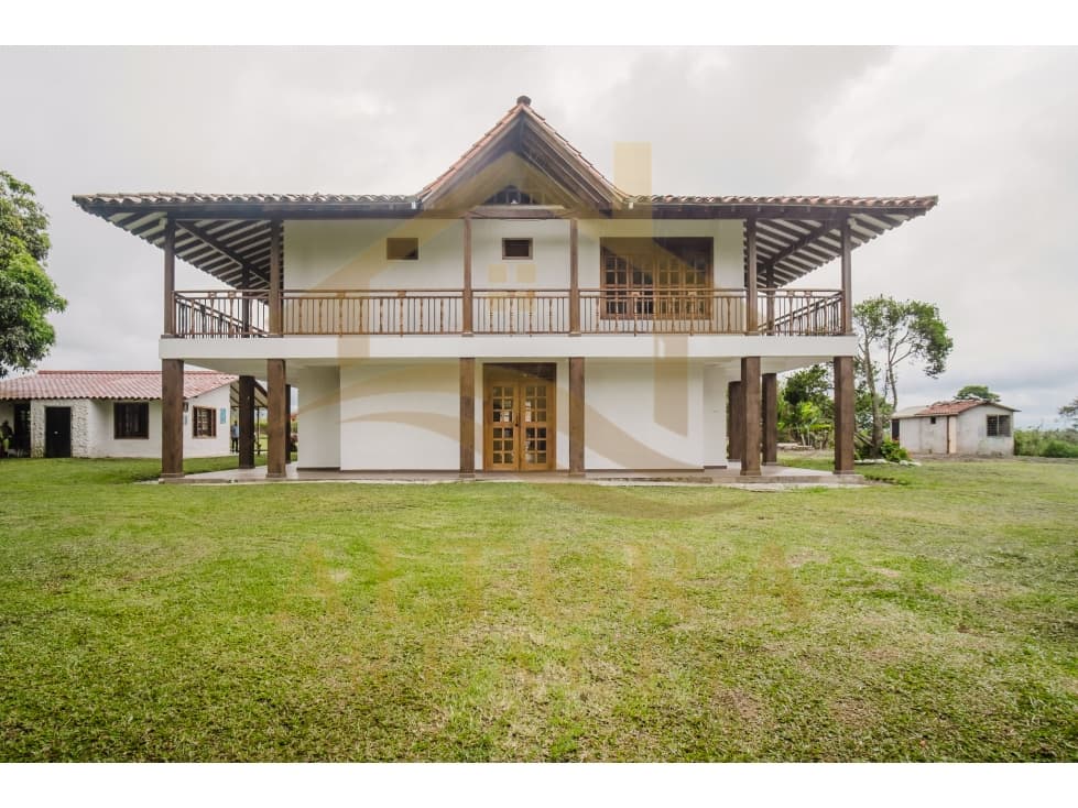 Finca en Venta Circasia Zona Rural 7 Habitaciones - 1