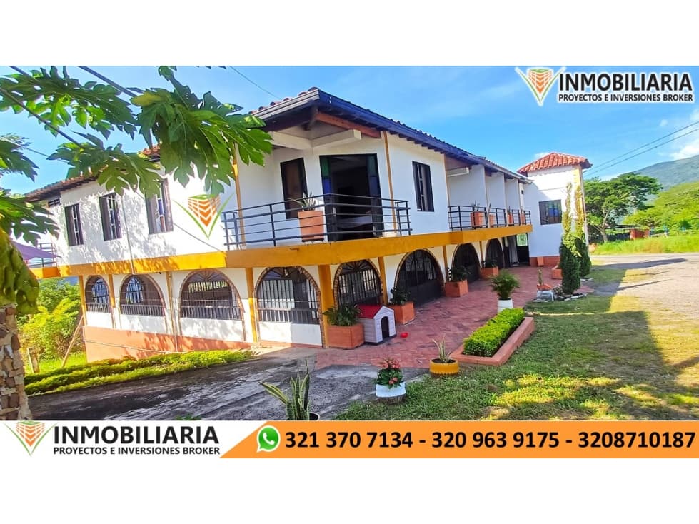 SE VENDE HOTEL EN EL SOCORRO - 1