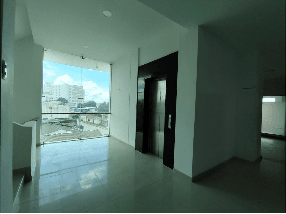 EDIFICIO PARA ARRIENDO CARRERA 16 SINCELEJO - 1