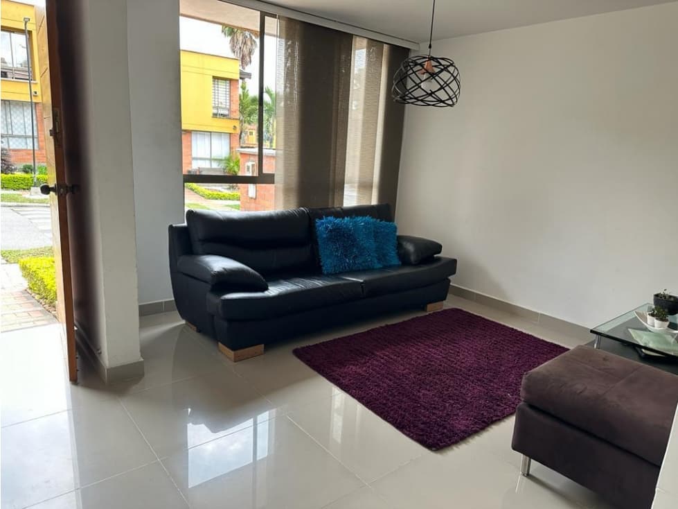 Arriendo y/o venta Casa Suramerica P1 C 7514869 - 1