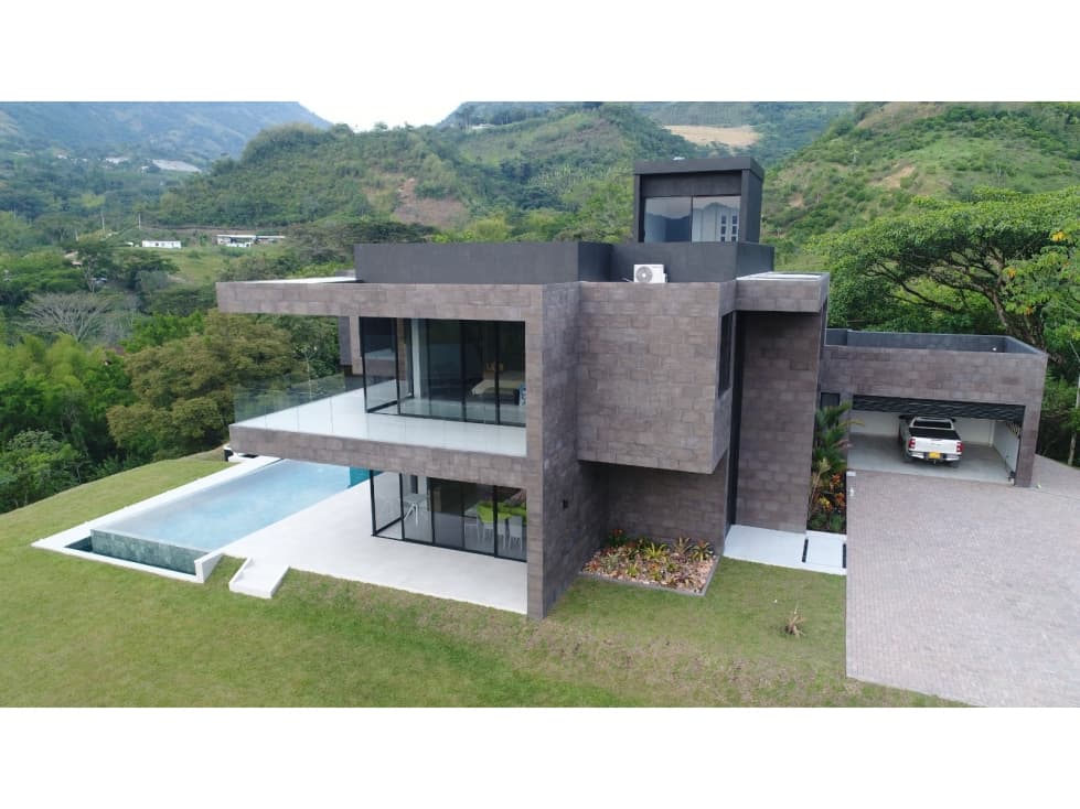 Venta de Casa La Siria en Suroeste Antioquia, Colombia - 1