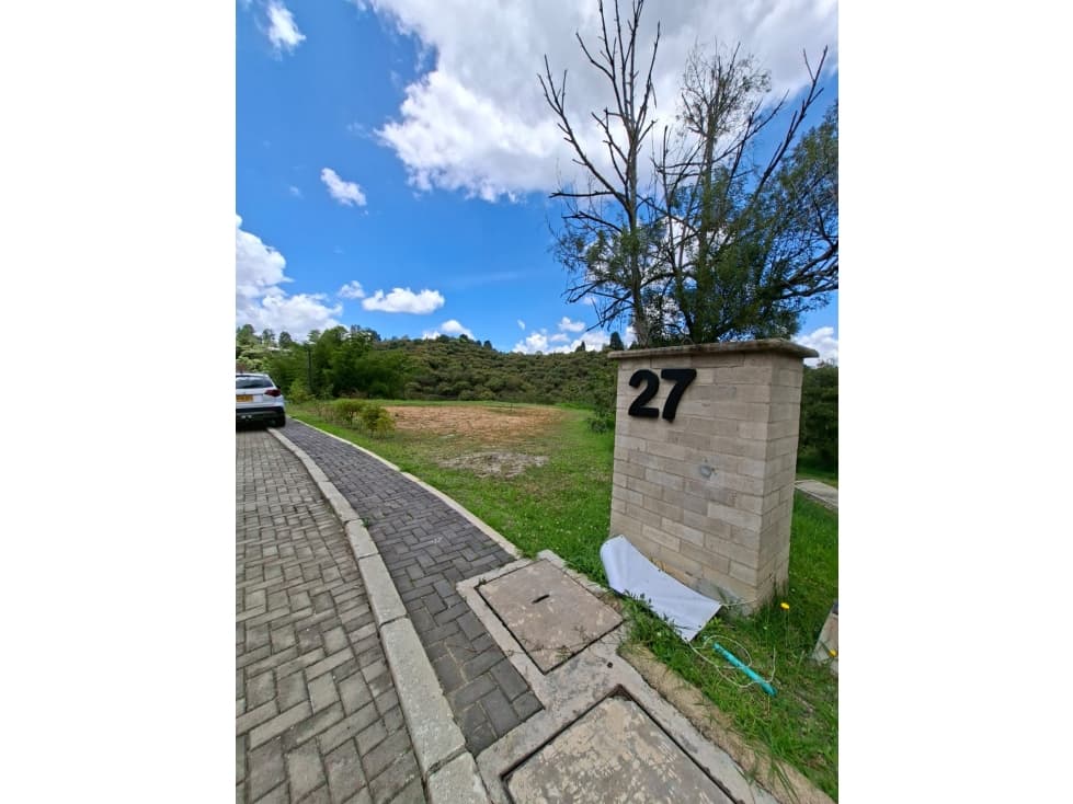 Venta de Lote N°28 en Parcelación Natura Arrayanes - 1