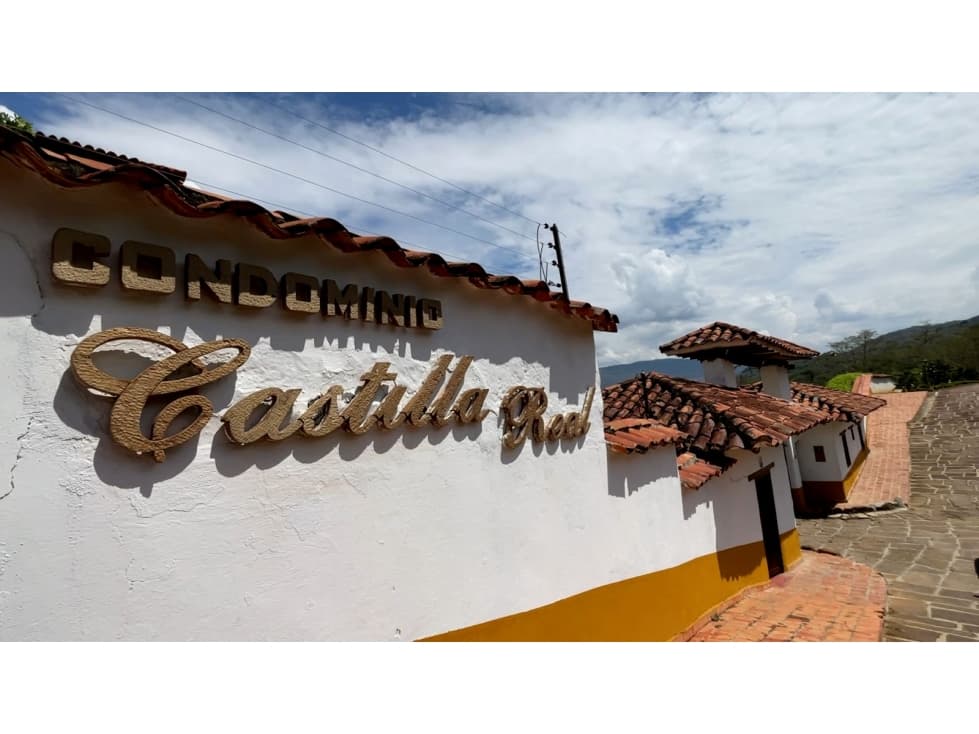 Lote en Venta Condominio Castilla Real, San Gil - 1