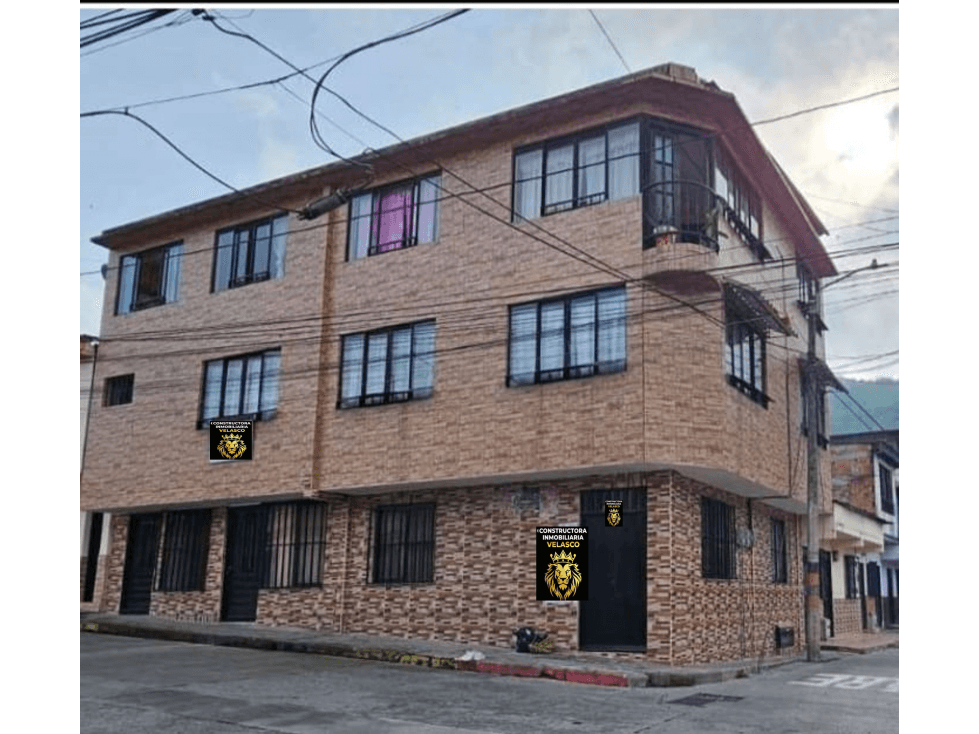 CASA EN VENTA CHINCHINA/KENNEDY - 1