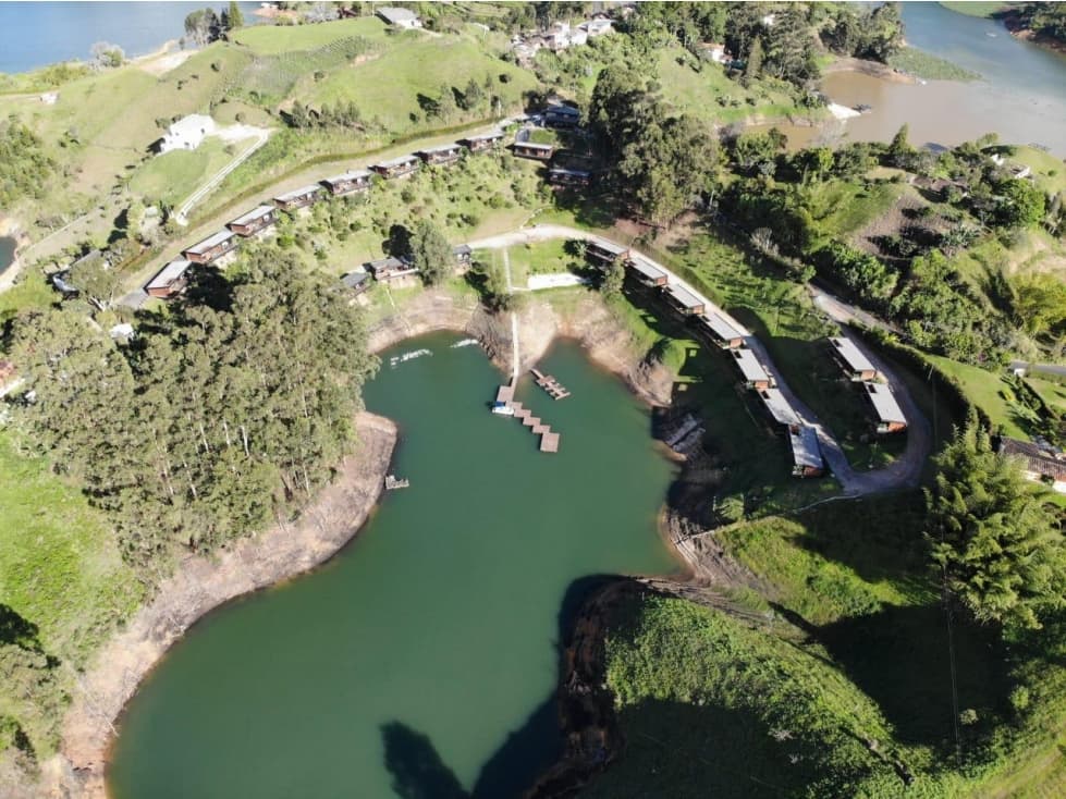 CABAÑA DE LUJO CON VISTA A LA REPRESA - 1