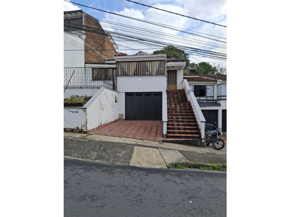 RENTO CASA COMERCIAL BARRIO MARAYA - 1