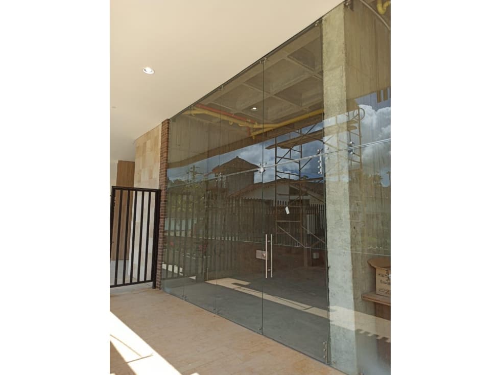 SE VENDE LOCAL EN LA FE, EL RETIRO. - 1