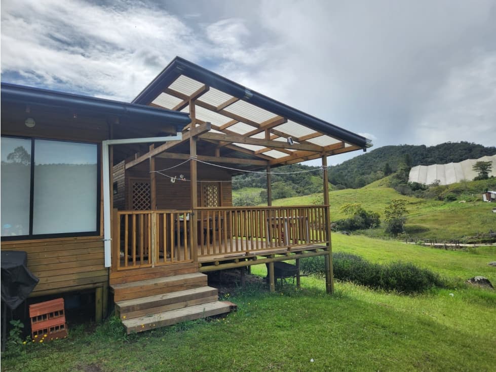 SE ARRIENDA CASA CAMPESTRE EN EL SANTUARIO, VEREDA LAS CRUCES. - 1