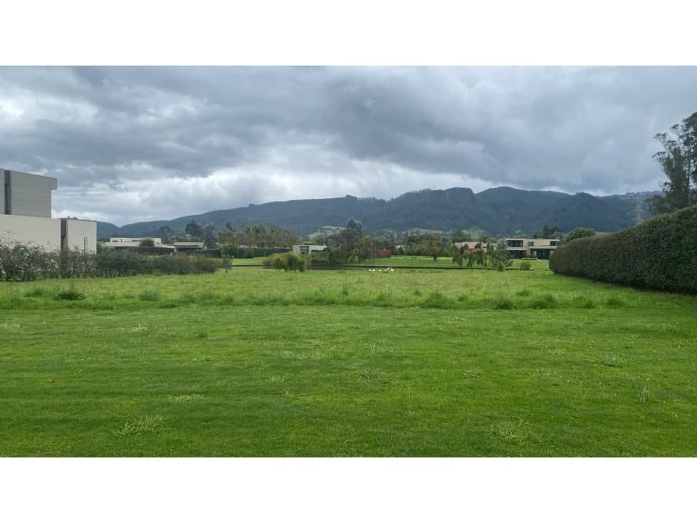 LOTE EN VENTA LA RESERVA DE POTOSI - 1