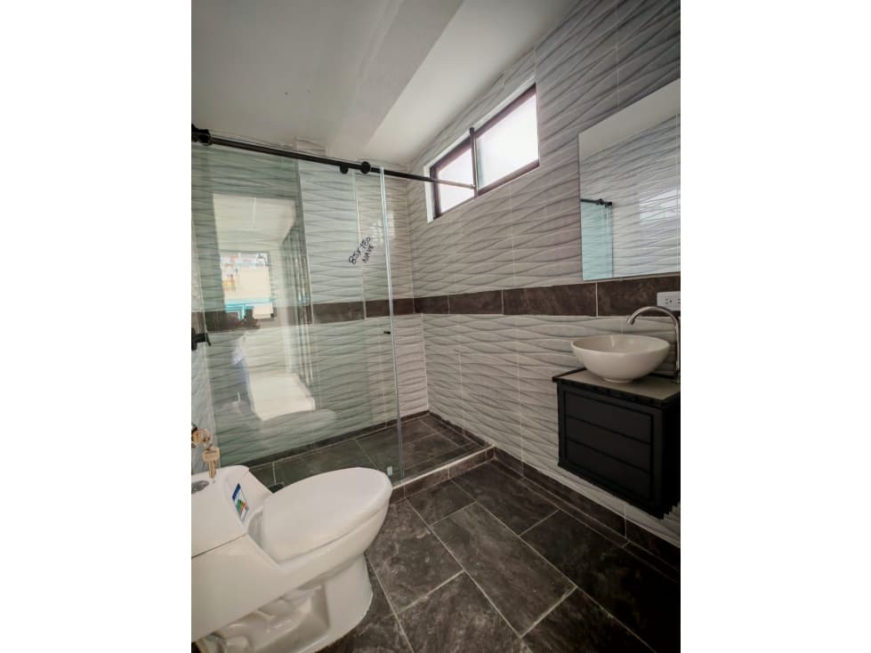 VENTA APARTAMENTODUPLEX BOSQUES DE SANTA ANA 3 PISO - 1