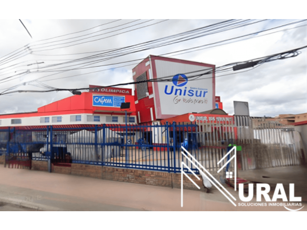 Locales Comerciales en Centro Comercial Unisur, Soacha - 1