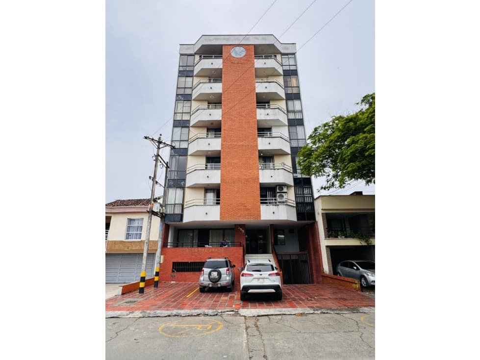 SE VENDE APARTAMENTO EN TORRES DEL PRADO AMPLIO Y COMPLETO - 1