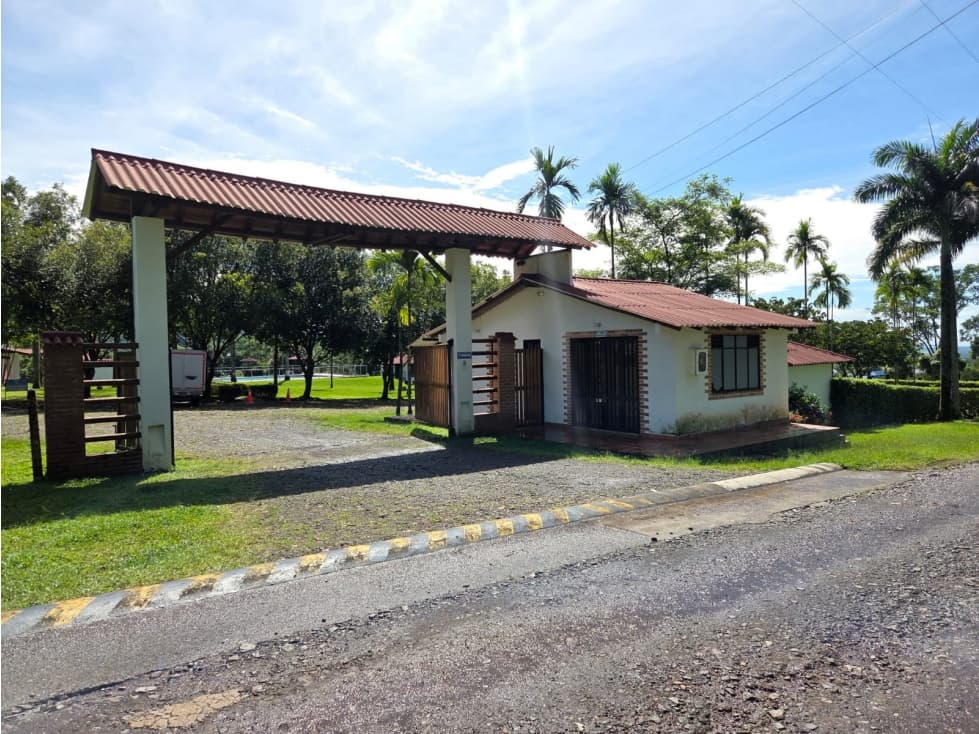 VENDO HOTEL CAMPESTRE RESTREPO META LOMAS DE PIEDRA. - 1