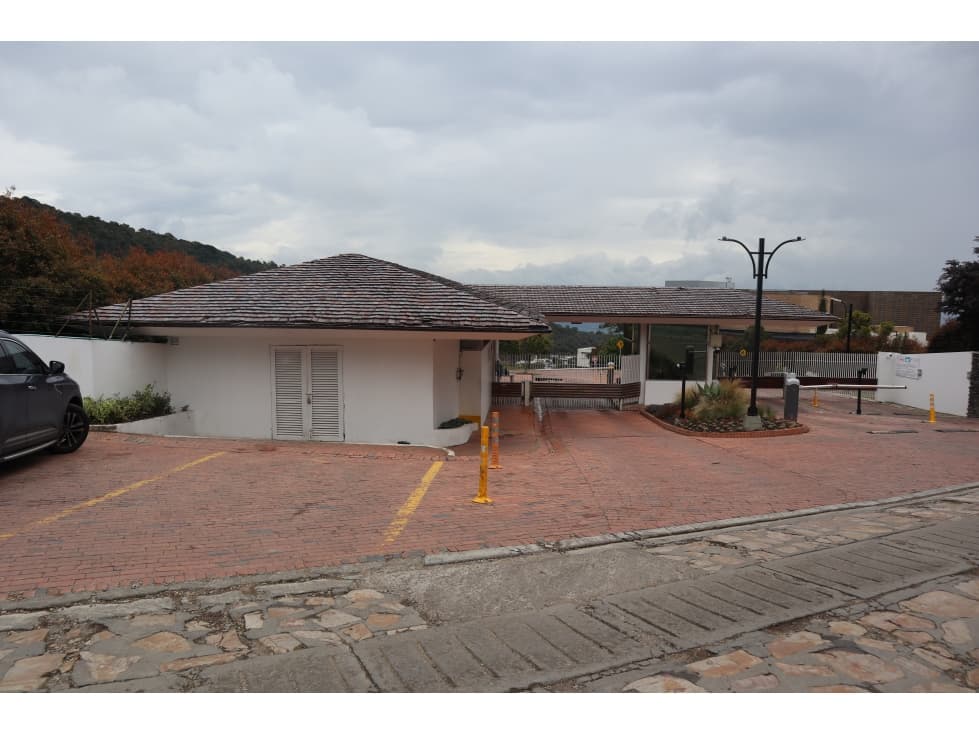 SE VENDE LOTE EN YERBABONITA - 1