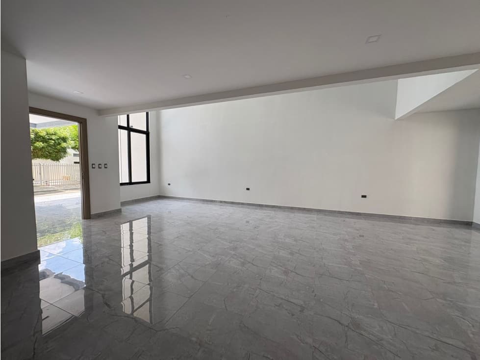 SE VENDE CASA NUEVA PARA ESTRENAR BARRIO LA CASTELLANA MONTERIA - 1