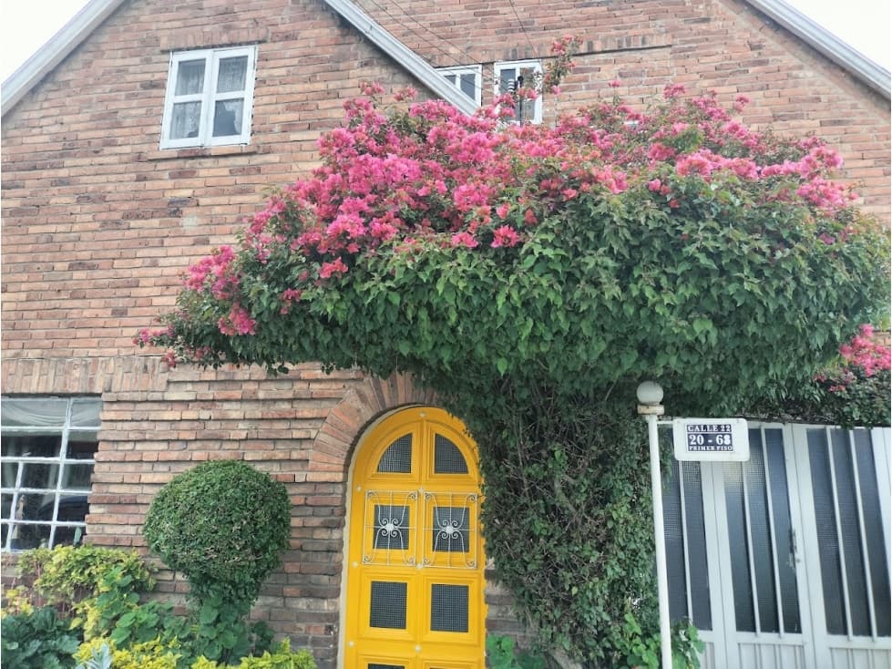 VENTA EN PAIPA CENTRO; CASA, CON LOCAL, LOTE Y APARTAMENTO. BOY.COL - 1