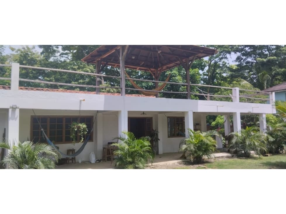 Venta De Cabaña En Urbanización Balmoral, Arboletes - 1