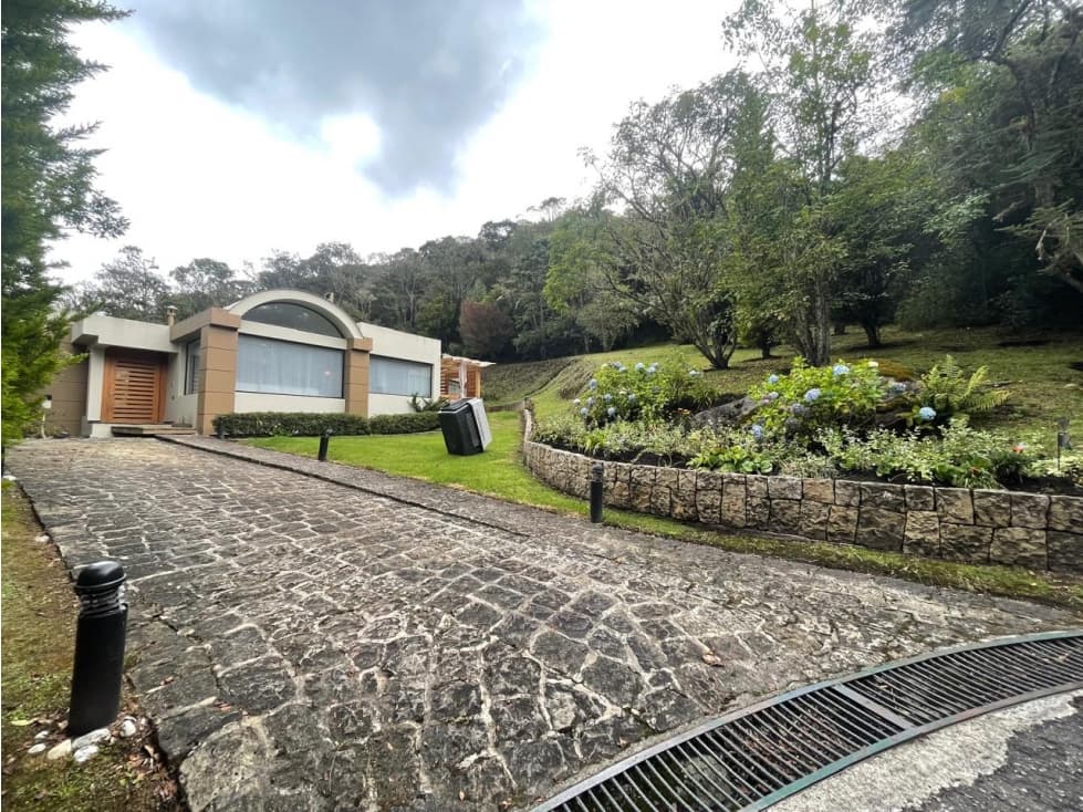 VENDO CASA CAMPESTRE EN ALTOS DE POTOSI LA CALERA - 1