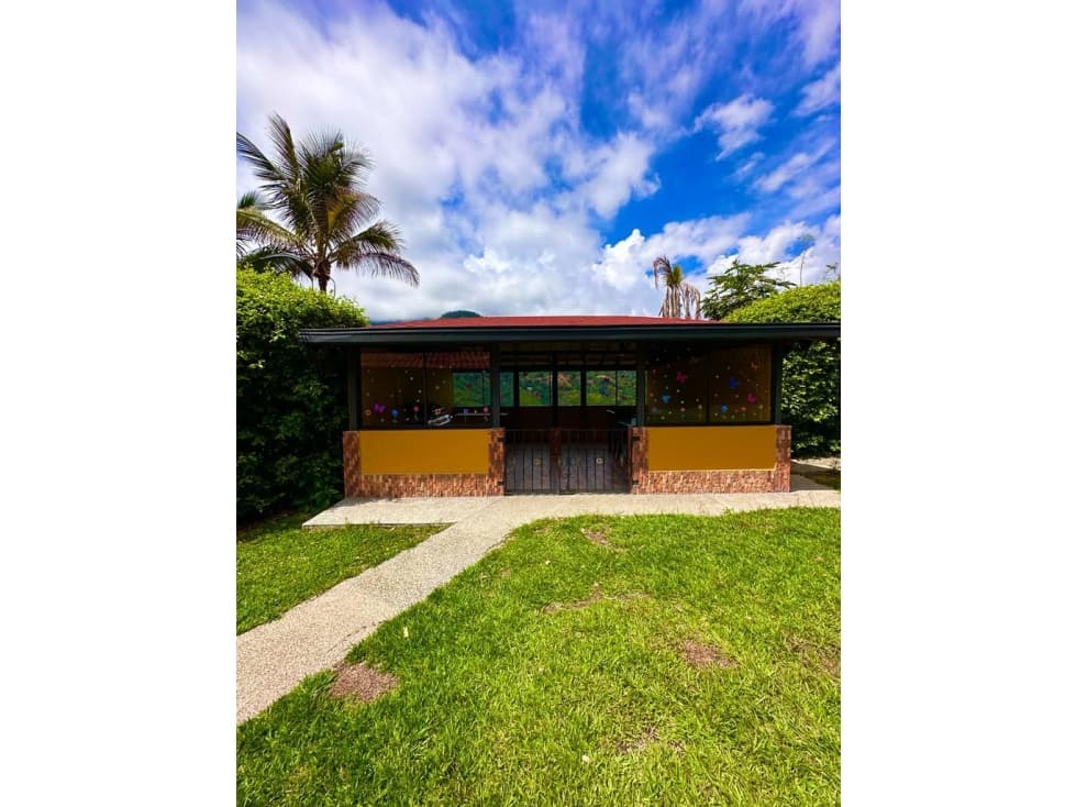 Finca productiva Montebello Antioquia. - 1