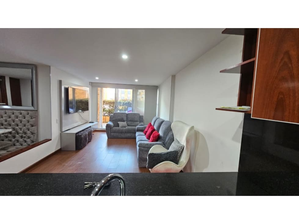 Hermoso Apartamento Amoblado para arriendo, Conjunto Club House Chia - 1