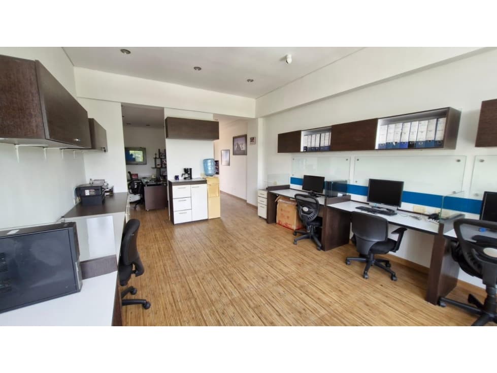 OFICINA EN EL CENTRO COMERCIAL ALFAGUARA - 1