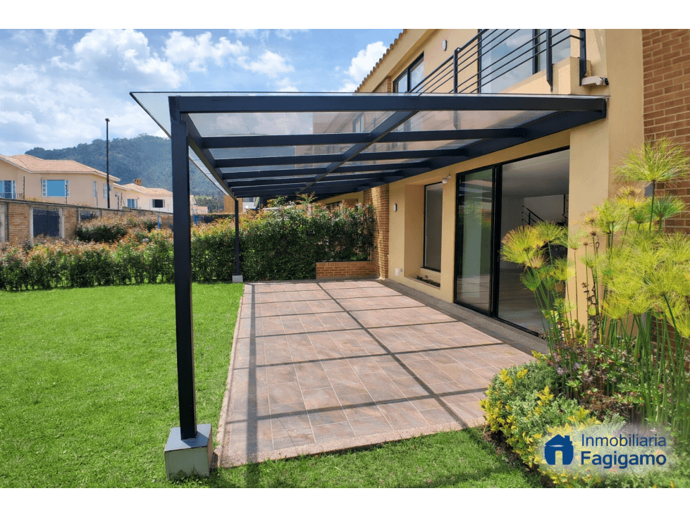 VENDO CASA CAMPESTRE EN CAJICA PARA ESTRENAR - 1