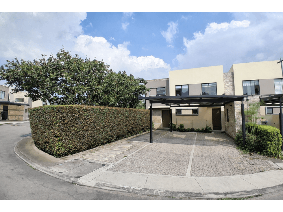 VENDO CASA CAMPESTRE EN CAJICA - 1